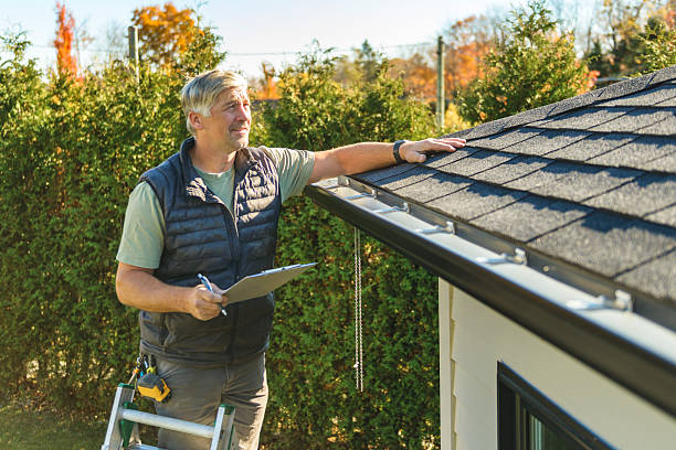 Professional Roofing technician working in Chappells, SC